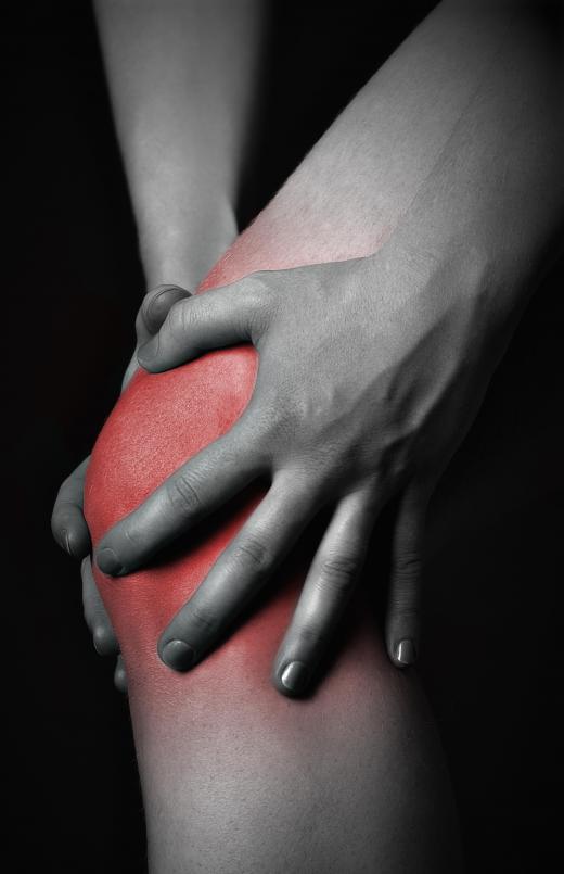 Monoskiing may be a good idea for those with a history of knee injuries.